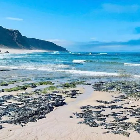 Lizandro Beach & Sunset Holiday home Carvoeira