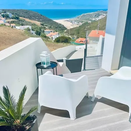 Lizandro Beach & Sunset Holiday home
